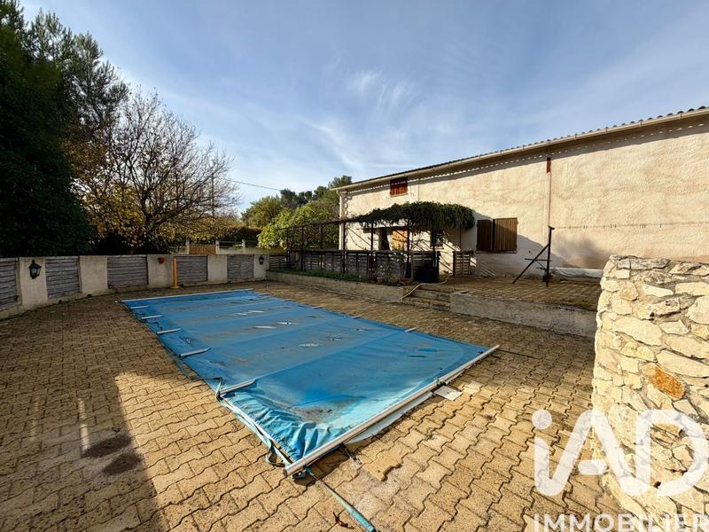 Maison - 333 m² - 5 pièces