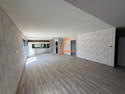 Villa - 141 m² - 5 pièces