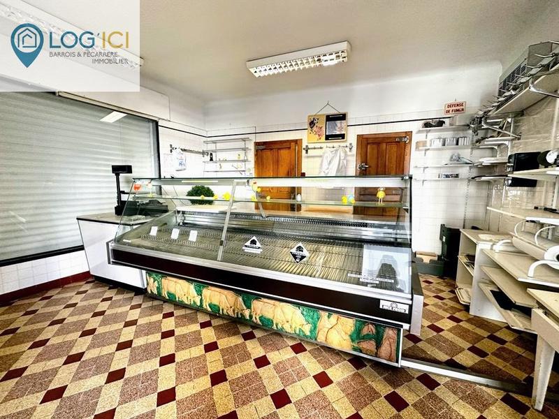 Maison - 338 m² - 13 pièces