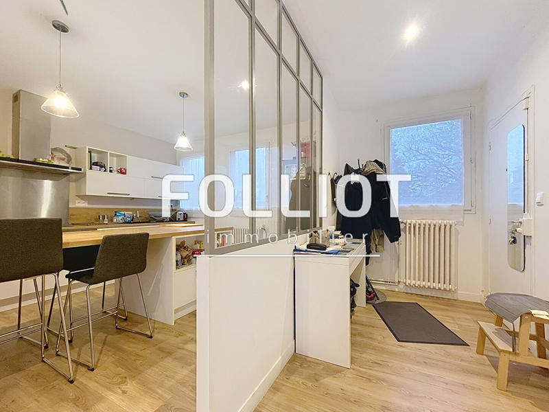 Appartement - 112 m² - 4 pièces