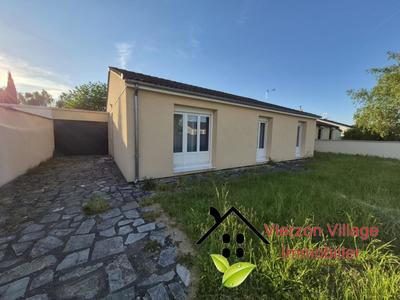 Maison - 88 m² - 4 pièces