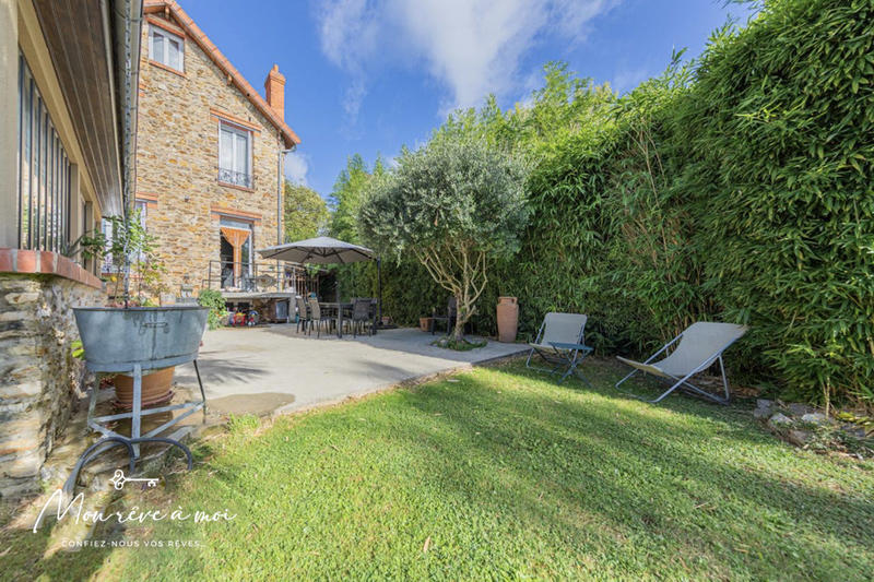 Maison - 143 m² - 6 pièces