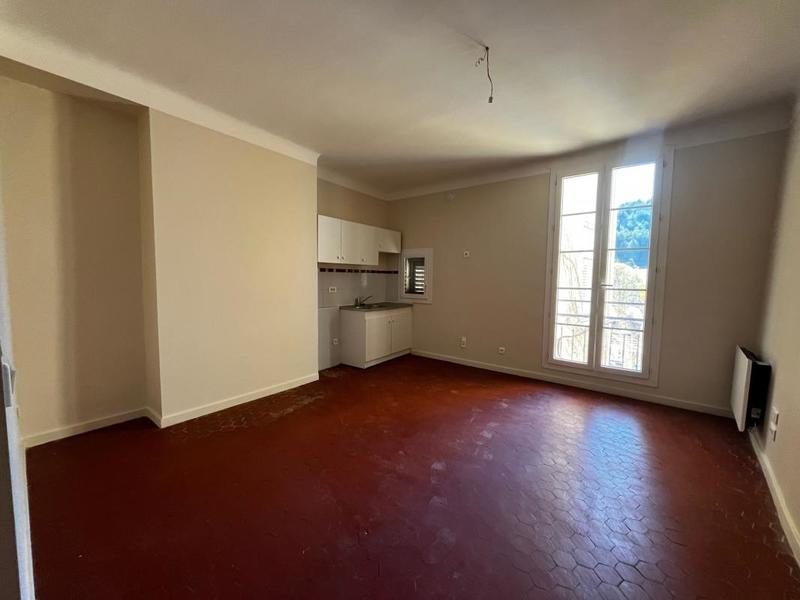 Studio - 35 m² - 2 pièces