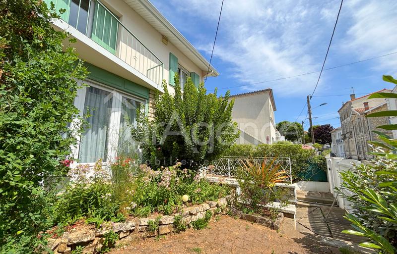 Maison - 103 m² - 5 pièces