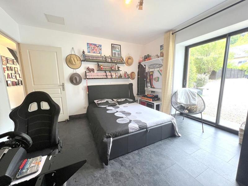 Maison - 184 m² - 5 pièces