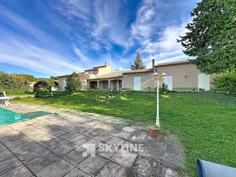 Maison - 75 m² - 3 pièces