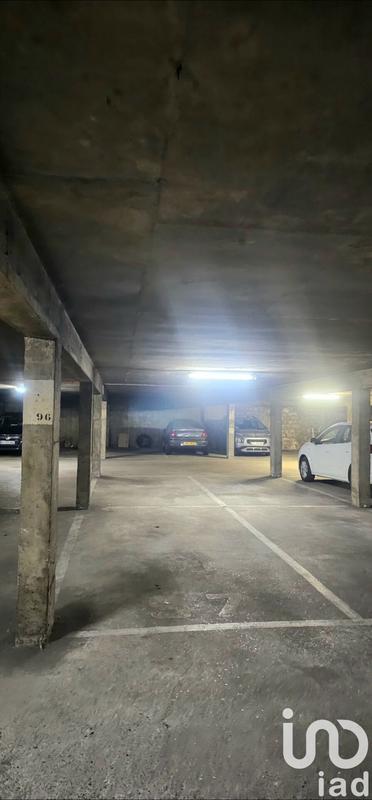 Parking - 14 m²