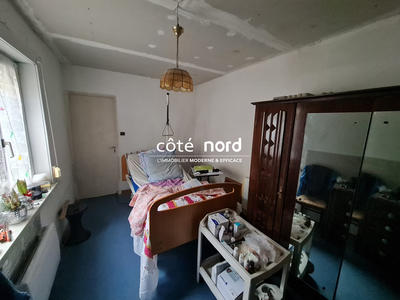 Maison - 310 m² - 12 pièces