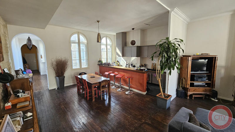 Appartement - 131 m² - 4 pièces