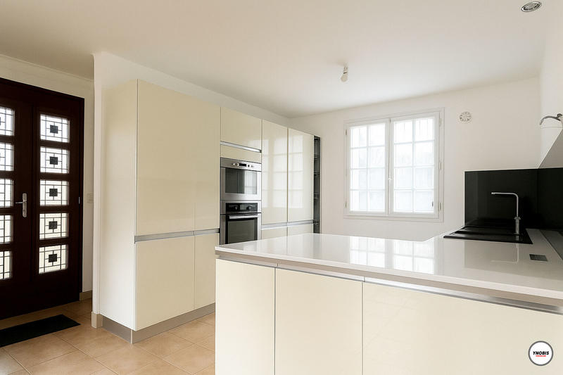 Maison - 100 m² - 5 pièces