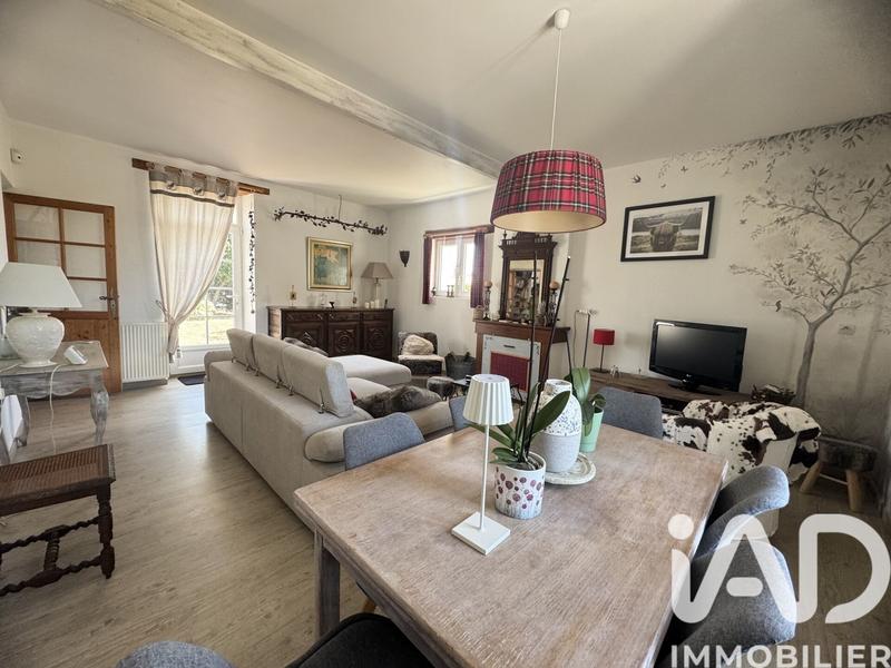 Maison - 167 m² - 6 pièces