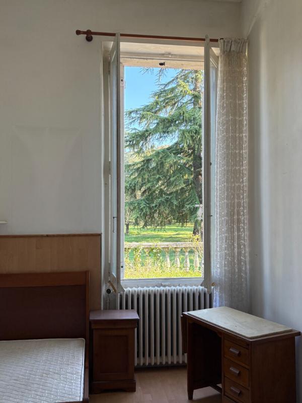 Maison - 210 m² - 6 pièces