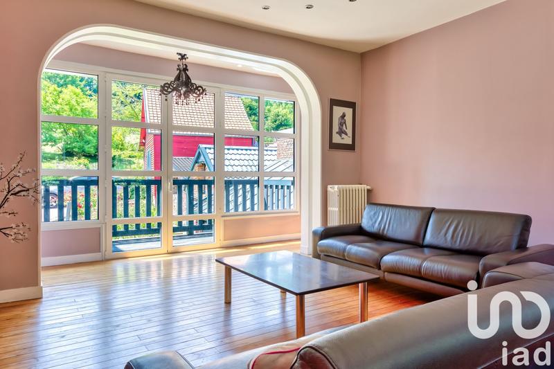 Maison - 285 m² - 13 pièces