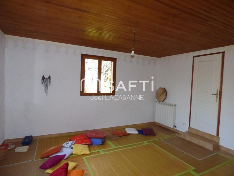 Maison - 133 m² - 7 pièces