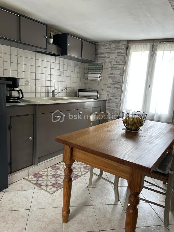 Maison de village - 80 m² - 5 pièces