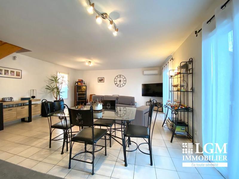 Maison - 99 m² - 4 pièces