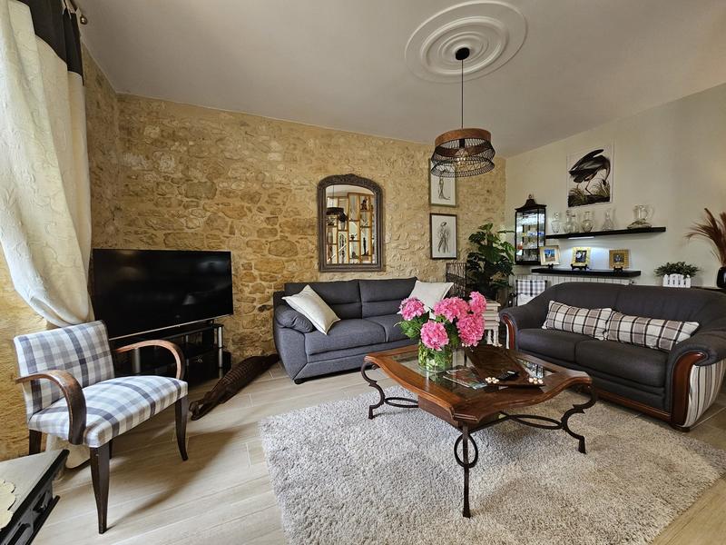 Maison traditionnelle - 134 m² - 6 pièces