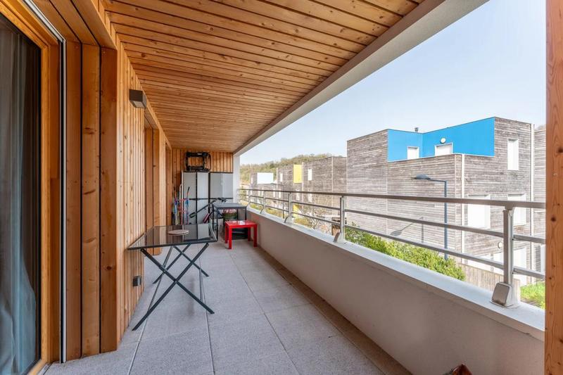 Appartement - 85 m² - 4 pièces