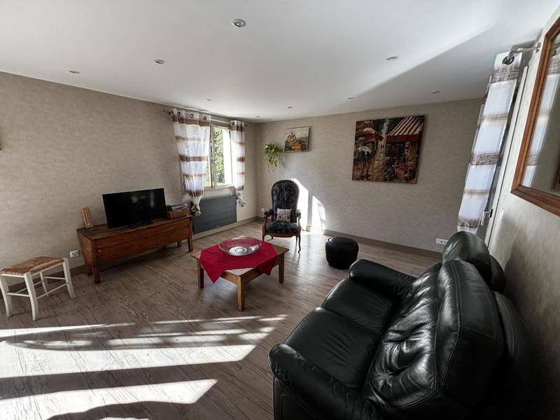 Maison - 130 m² - 7 pièces