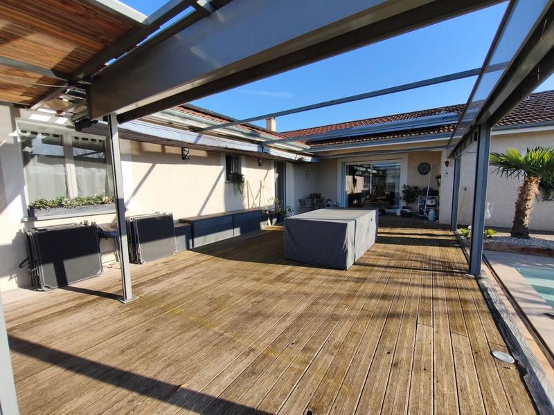 Maison - 165 m² - 6 pièces