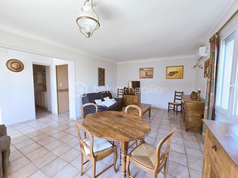 Maison - 153 m² - 9 pièces