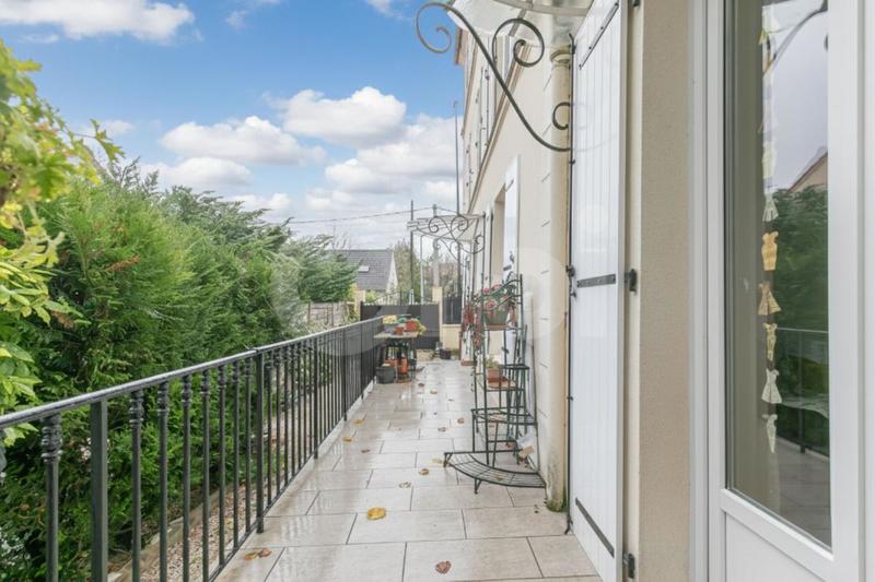 Appartement - 77 m² - 4 pièces