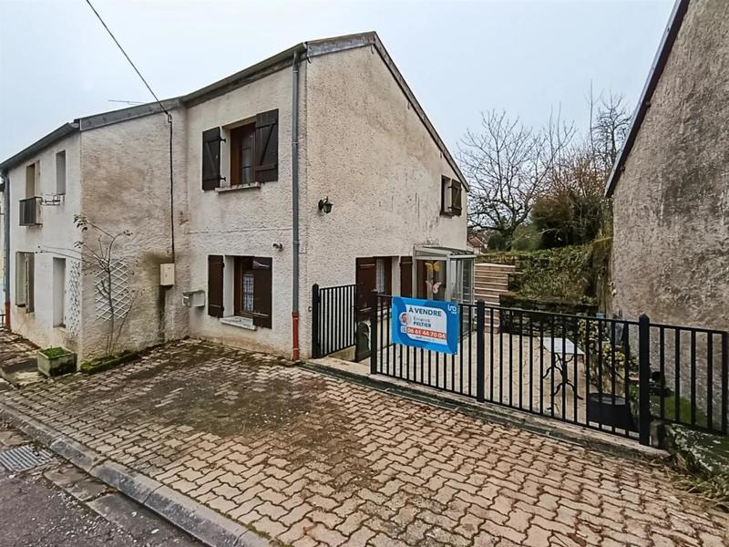 Maison - 115 m² - 4 pièces