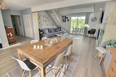 Maison - 140 m² - 7 pièces