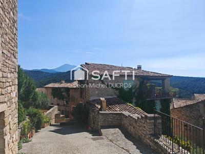 Maison - 90 m² - 3 pièces