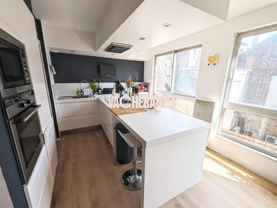 Appartement - 84 m² - 4 pièces