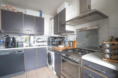 Appartement - 80 m² - 4 pièces