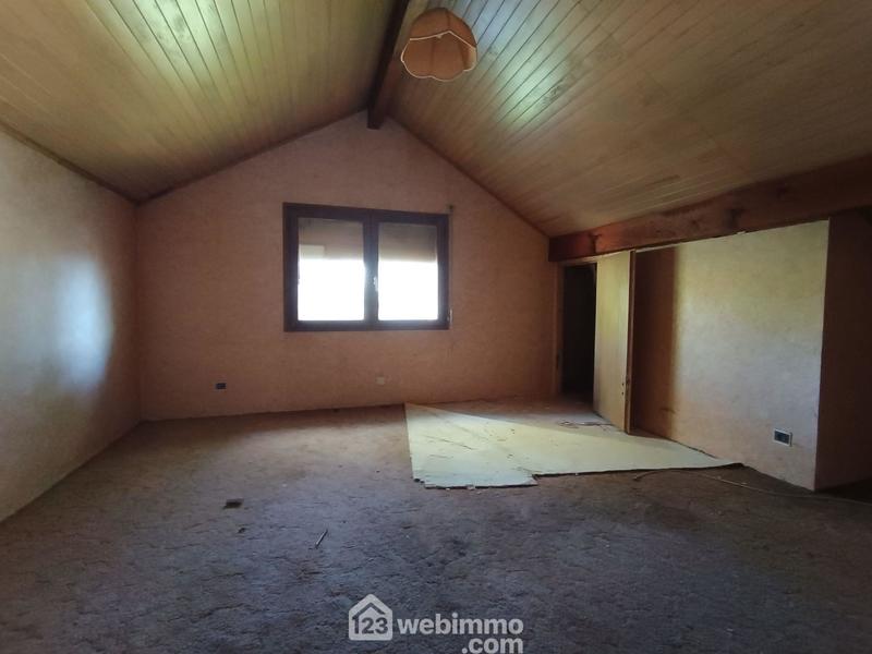 Maison - 200 m² - 6 pièces