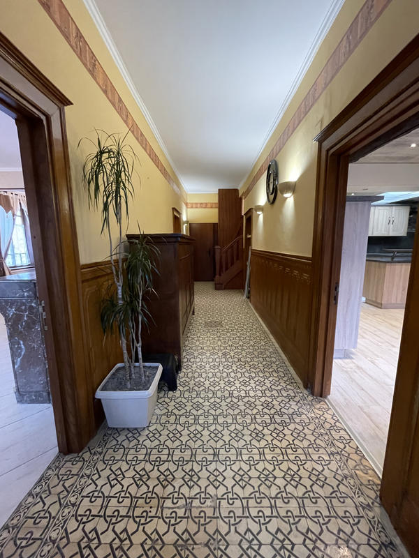 Maison - 170 m² - 6 pièces