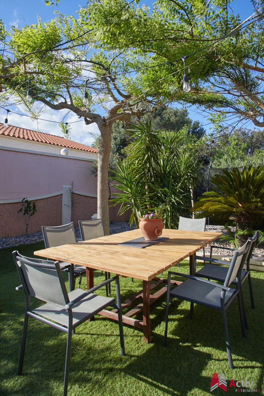 Villa - 180 m² - 6 pièces