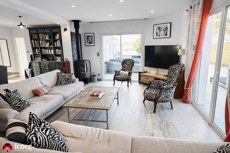 Maison - 174 m² - 10 pièces