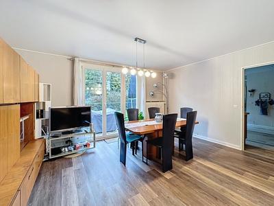 Maison - 182 m² - 6 pièces