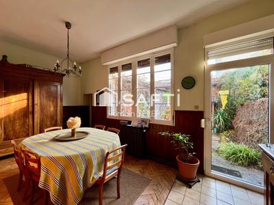 Maison - 183 m² - 5 pièces