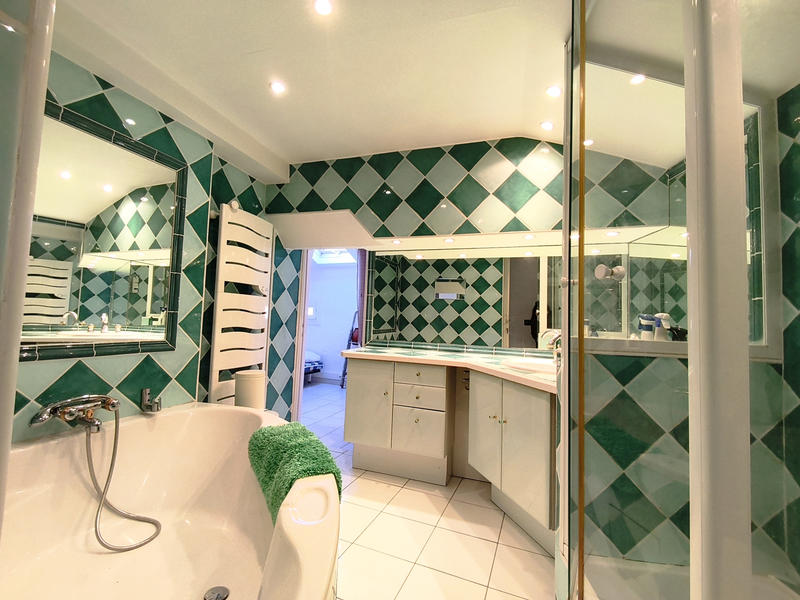 Duplex - 112 m² - 4 pièces