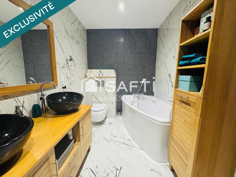 Maison - 185 m² - 6 pièces