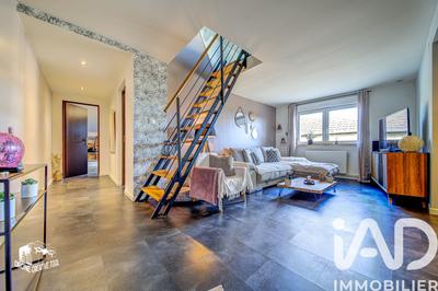 Appartement - 70 m² - 4 pièces