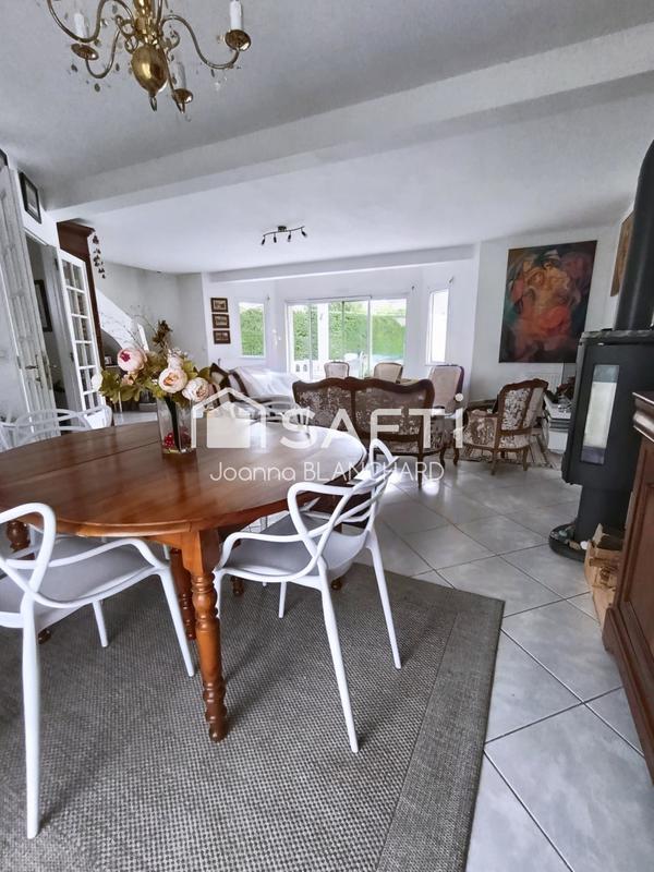 Maison - 142 m² - 5 pièces