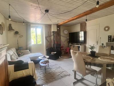 Appartement - 131 m² - 8 pièces