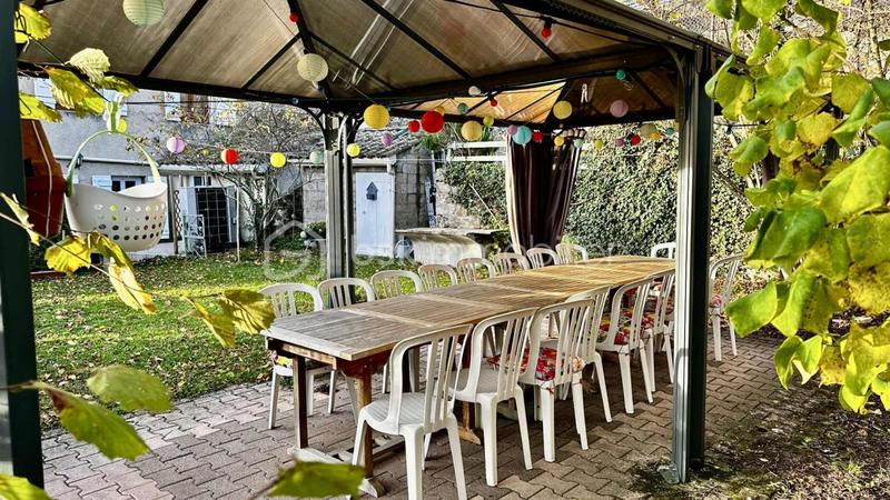 Maison ancienne - 290 m² - 8 pièces