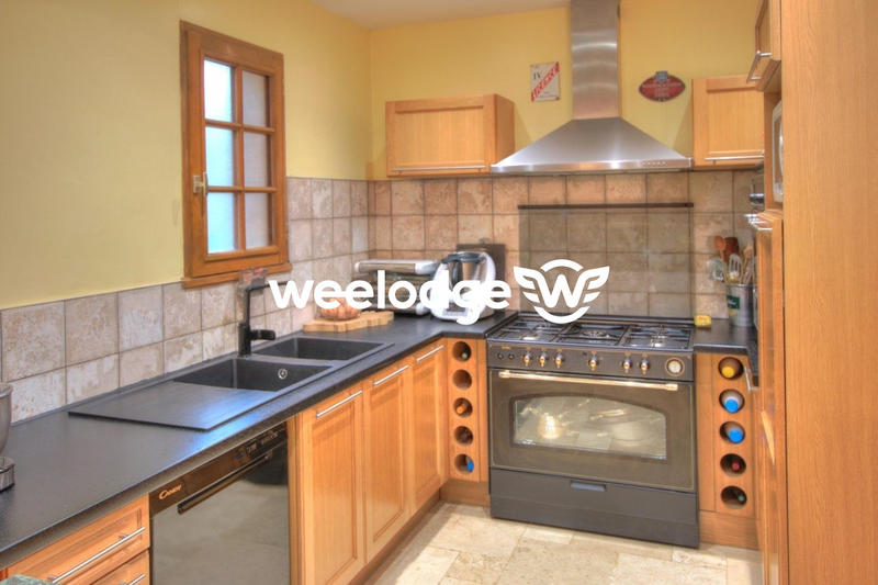 Maison - 140 m² - 7 pièces