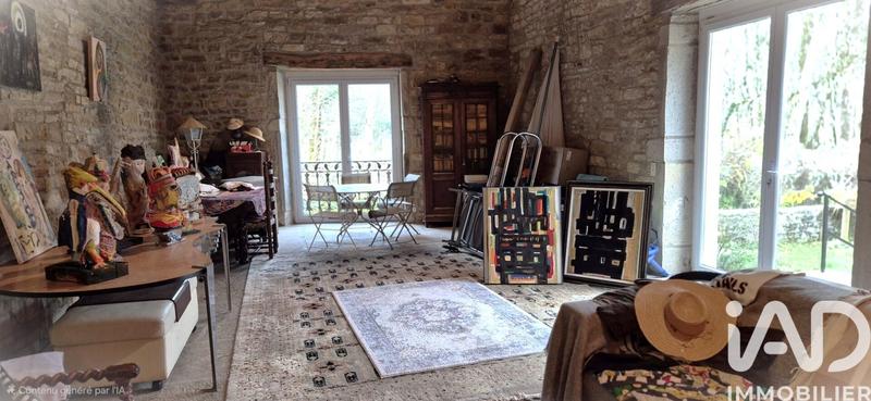 Maison - 400 m² - 17 pièces