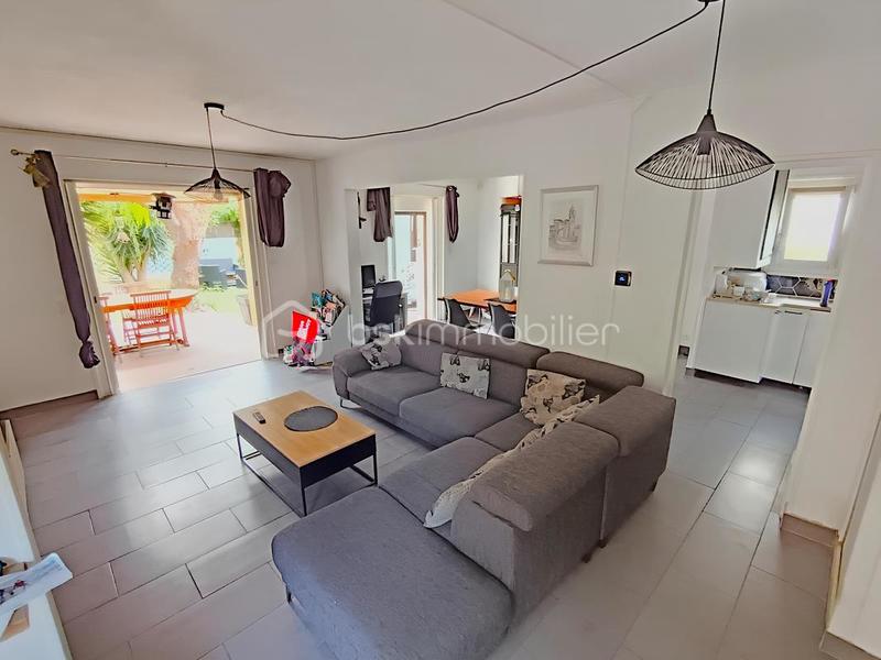 Villa - 94 m² - 5 pièces