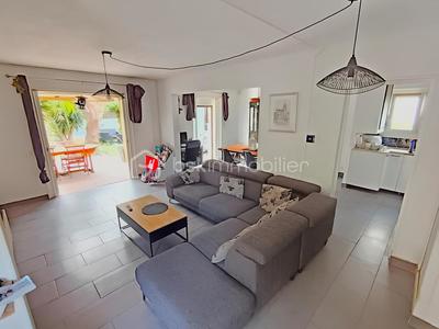 Villa - 94 m² - 5 pièces