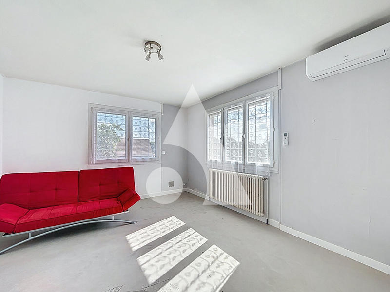 Maison - 150 m² - 7 pièces