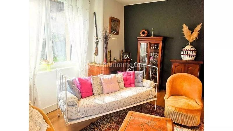 Maison - 159 m² - 6 pièces