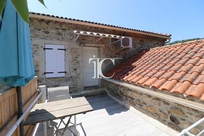 Maison de village - 80 m² - 5 pièces